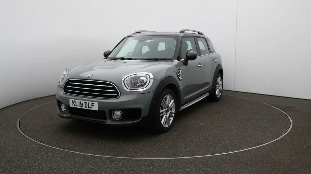 2019-mini-countryman-15-cooper-exclusive-big-31