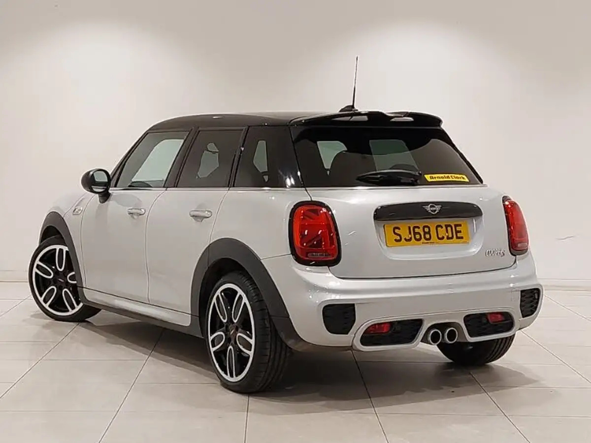 2018-mini-cooper-20-cooper-s-classic-ss-hatchback-5d-auto-big-1