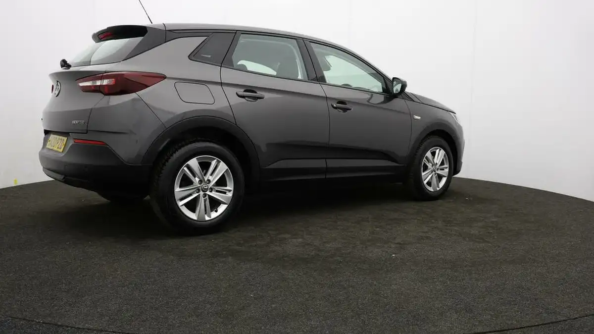 2020-vauxhall-grandland-x-12-se-big-25