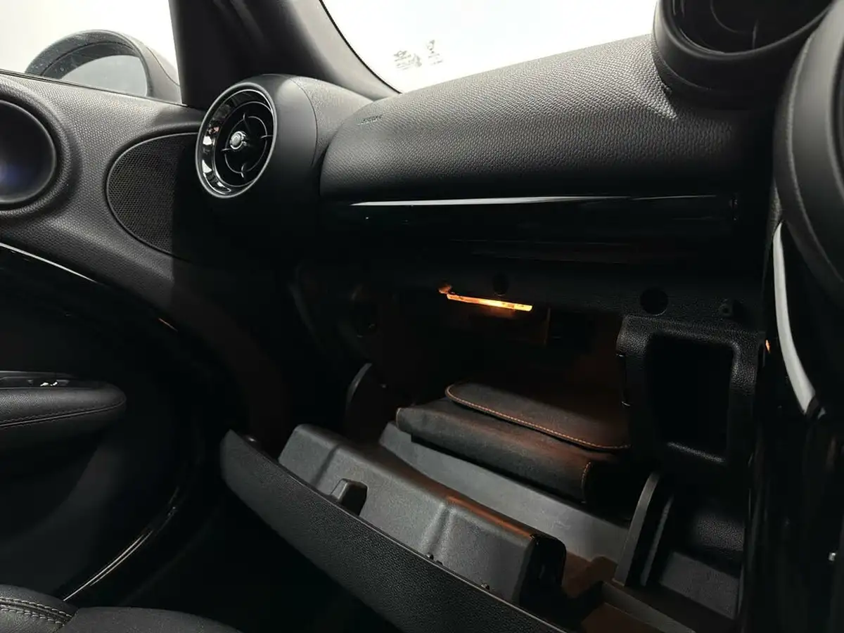 2015-mini-countryman-20td-cooper-sd-143bhp-all4-big-21