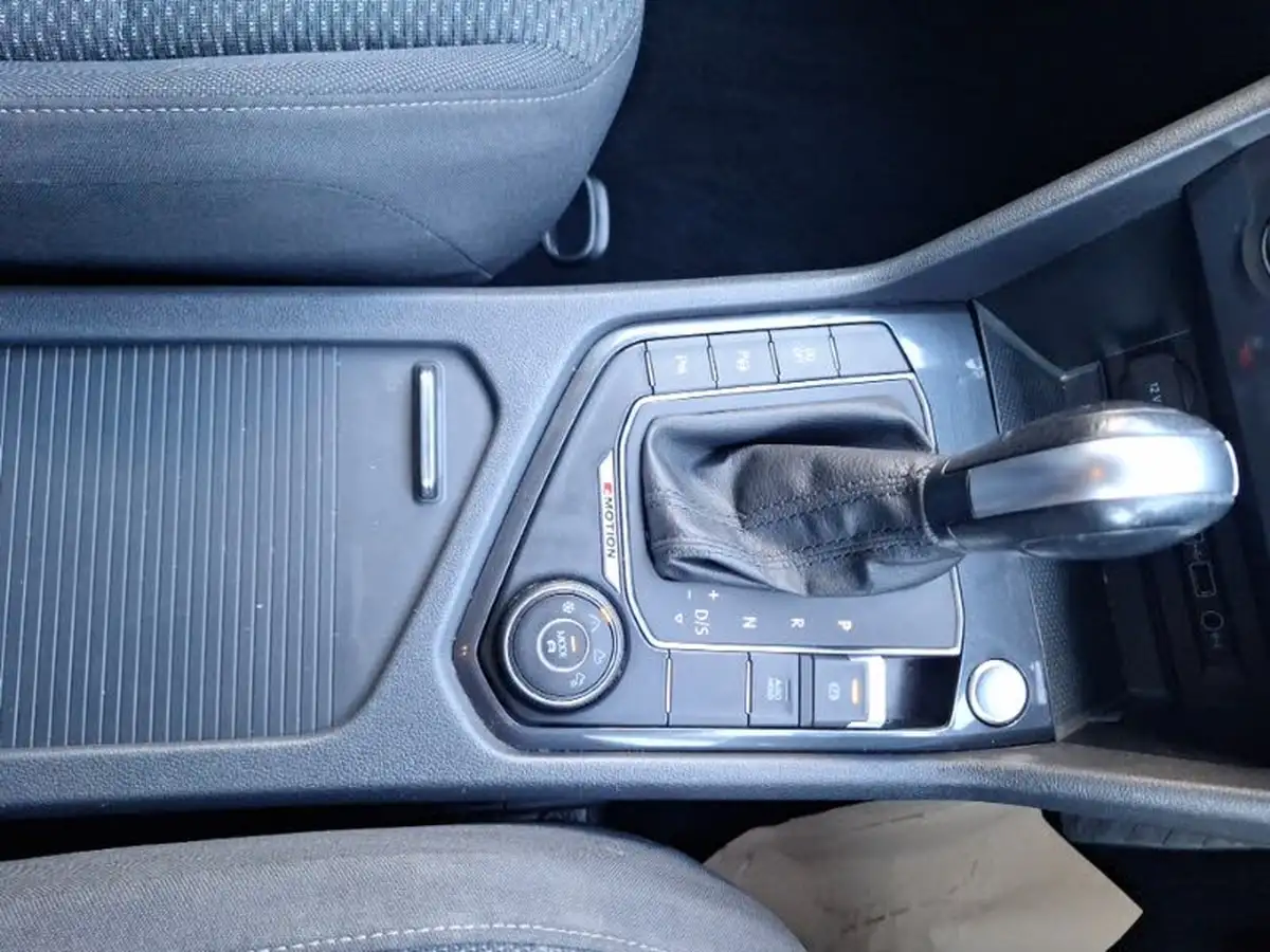 2020-volkswagen-tiguan-allspace-20tdi-match-150ps-4motion-dsg-big-14