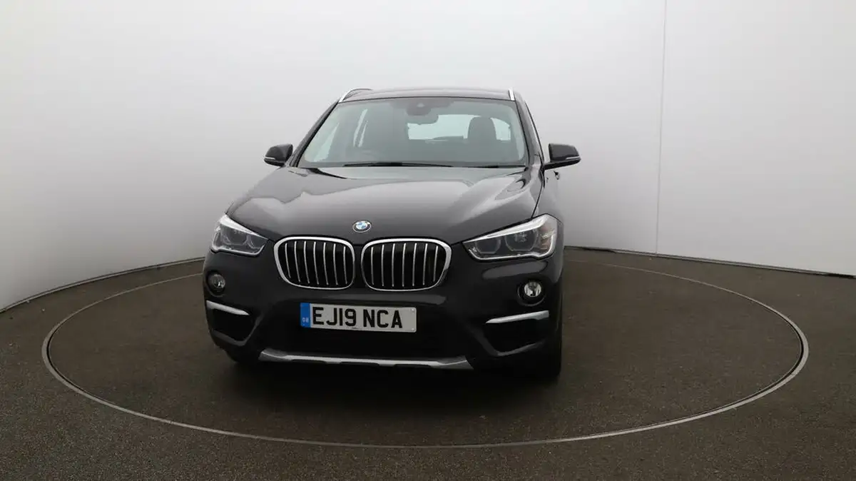 2019-bmw-x1-20-sdrive-20i-xline-sdrive20i-big-31