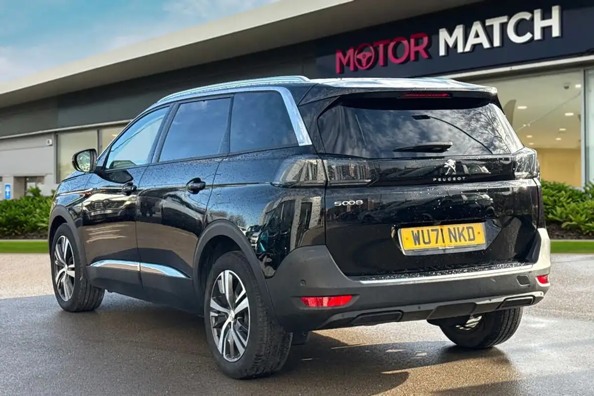 2021-peugeot-5008-suv-15-bluehdi-allure-premium-eat8-big-1