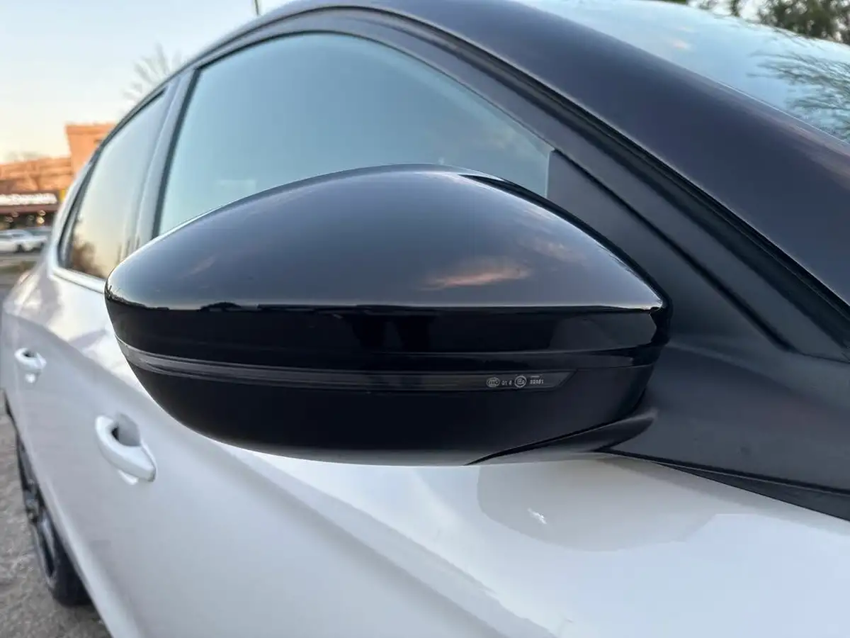2022-vauxhall-corsa-12-turbo-ultimate-100ps-big-21