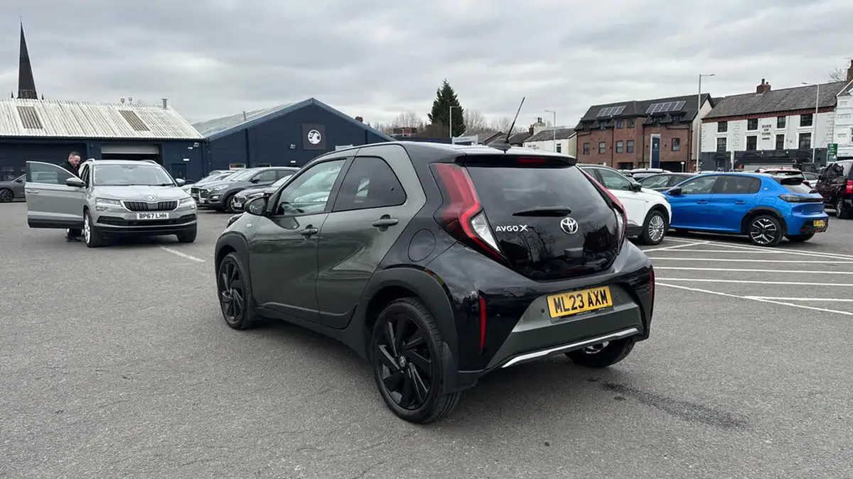 2023-toyota-aygo-x-10-vvt-i-exclusive-big-4