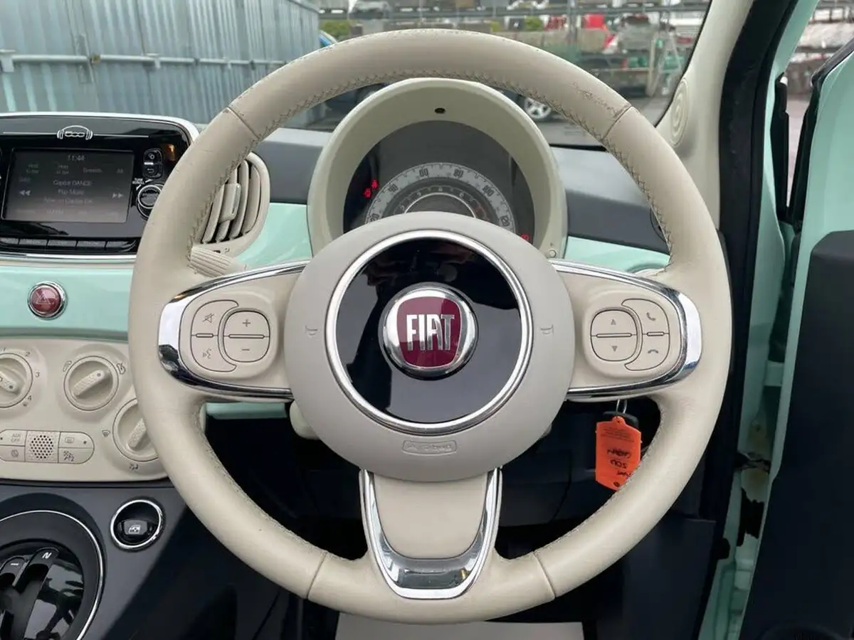 2017-fiat-500c-12-lounge-dualogic-big-31