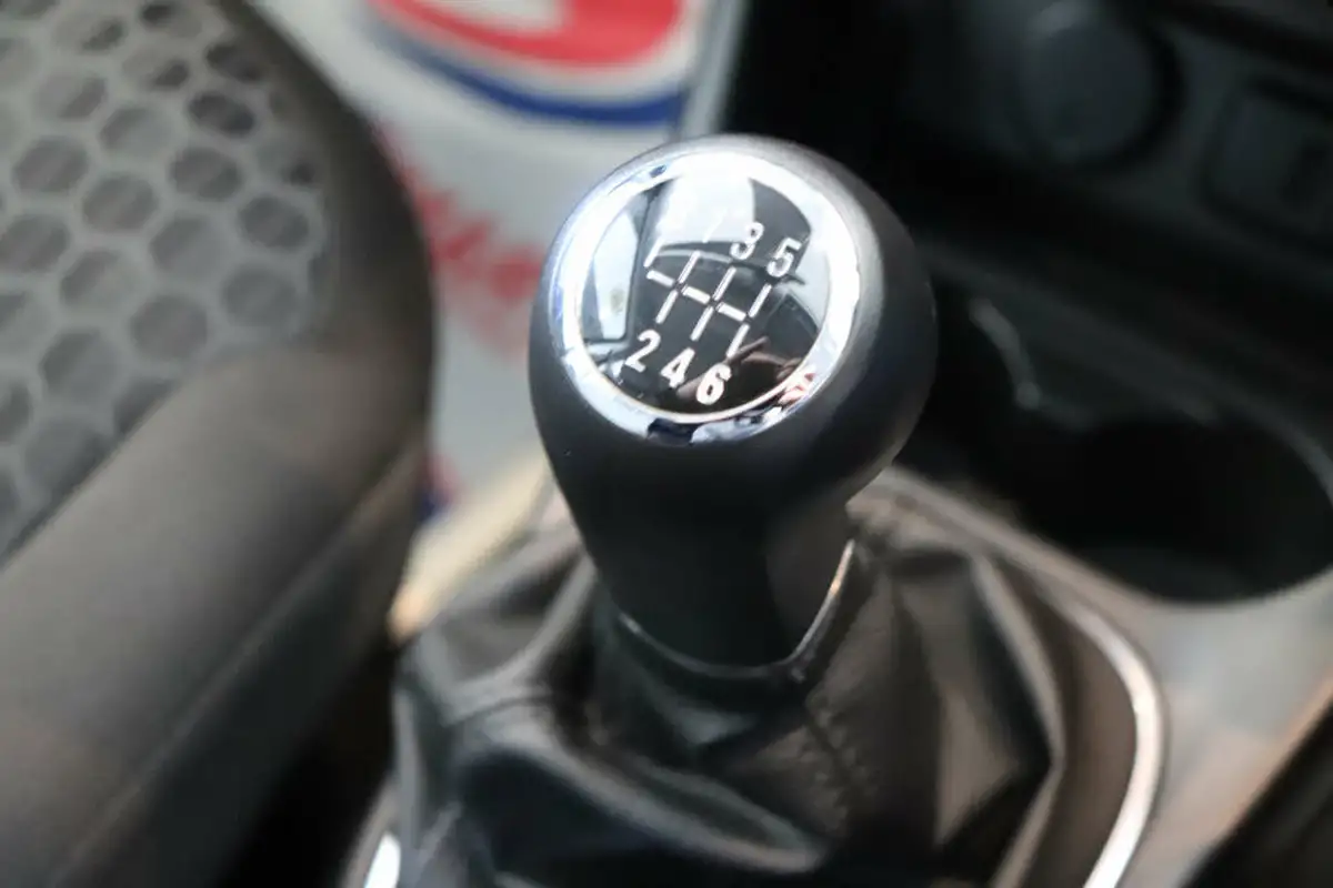 2018-vauxhall-corsa-14i-16v-turbo-energy-ssecotec-5d-big-41
