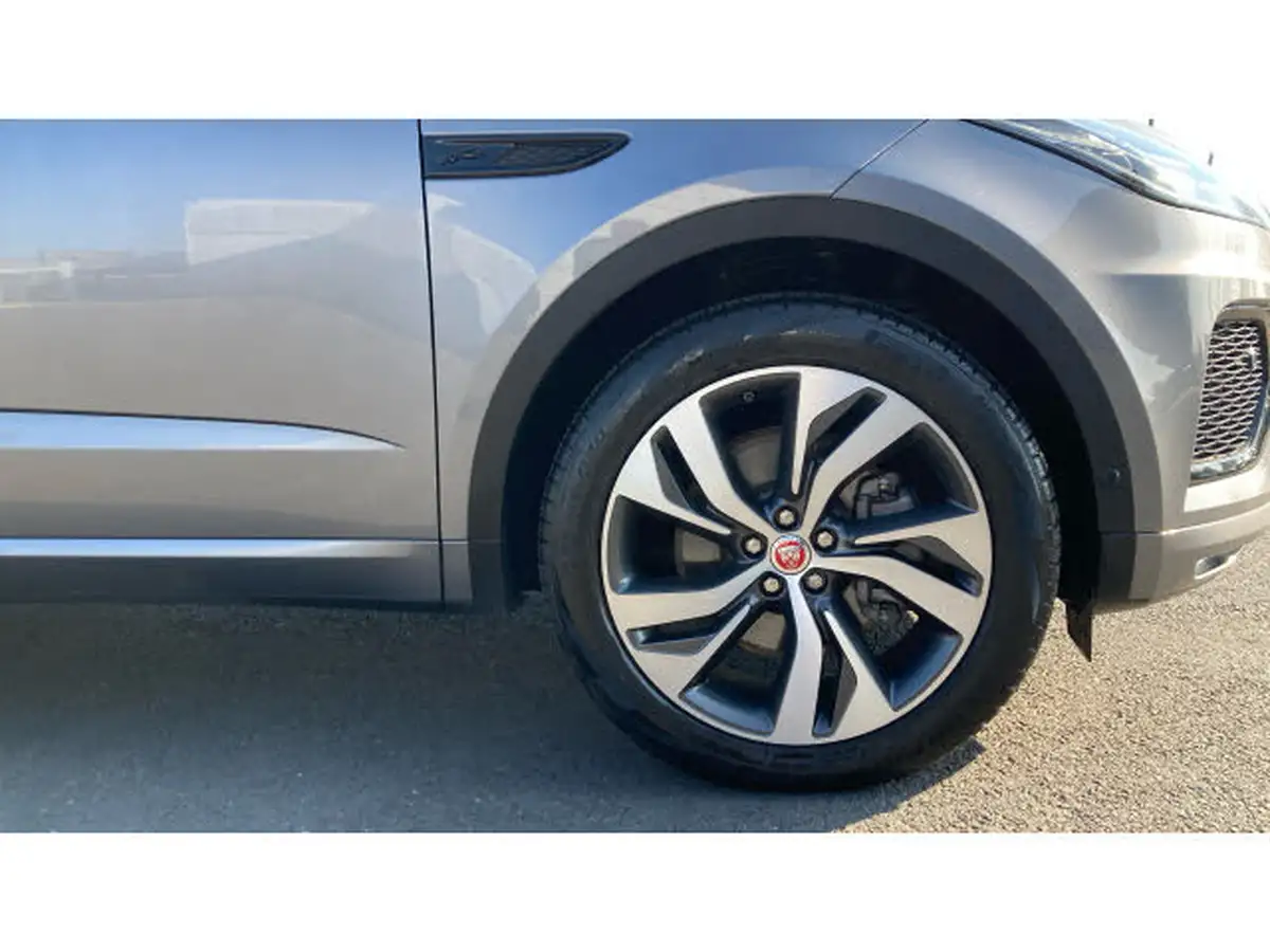 2021-jaguar-e-pace-20-p300-300-sport-big-7