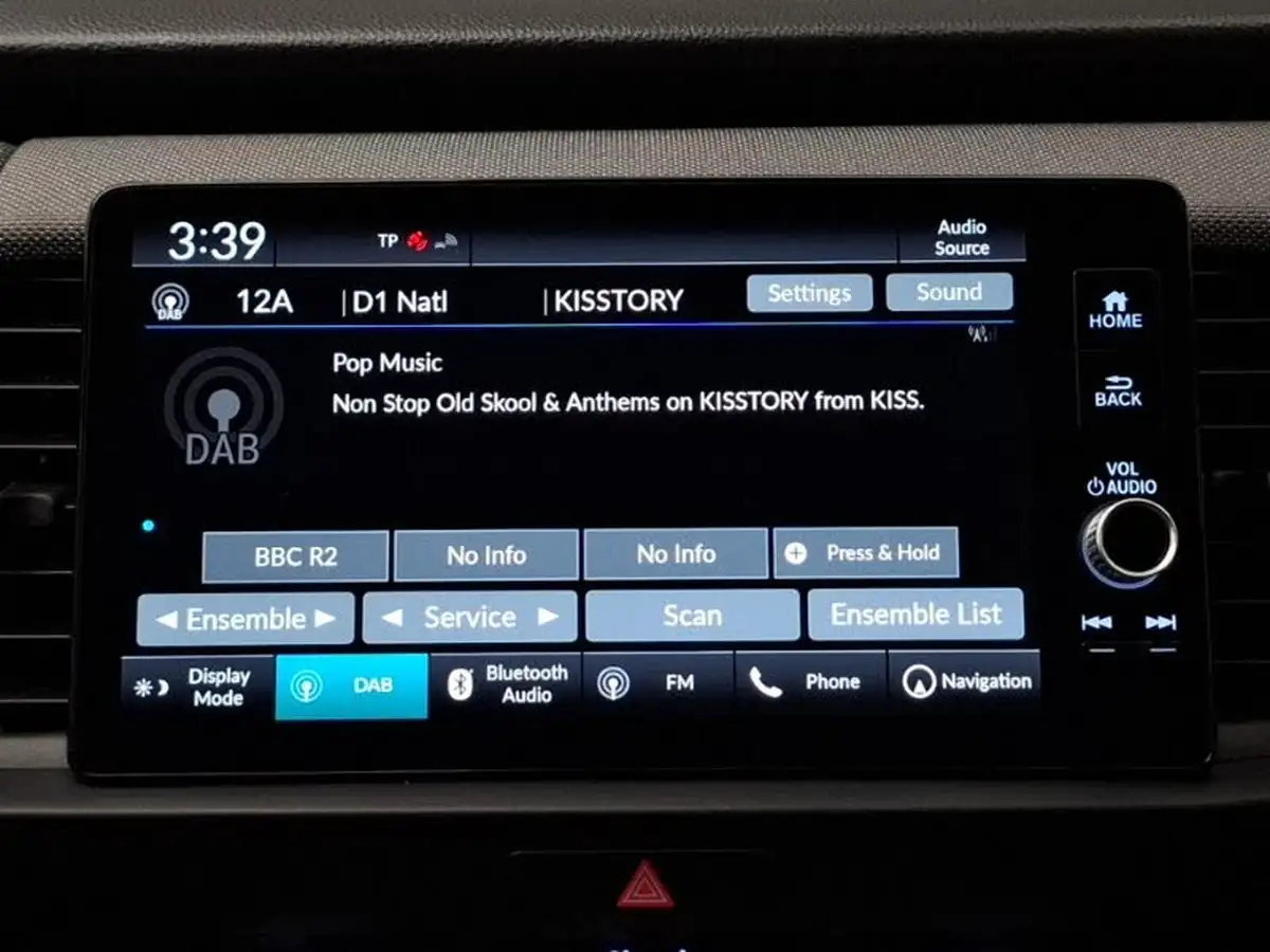 2021-honda-jazz-15-i-mmd-ex-109ps-big-9