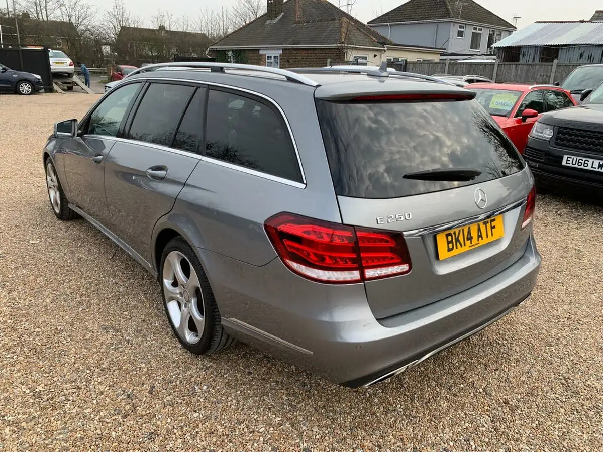 2014-mercedes-benz-e-class-20-e250-se-estate-5d-big-4