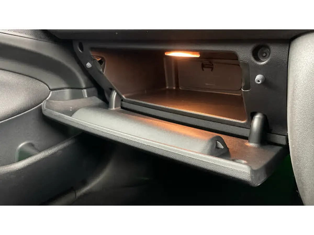 2020-mini-clubman-15-cooper-classic-big-58