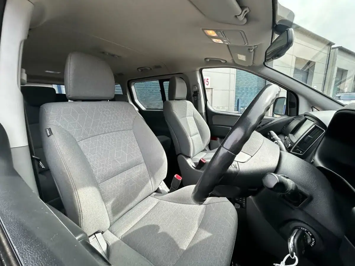 2019-hyundai-i800-25crdi-se-nav-136ps-big-14