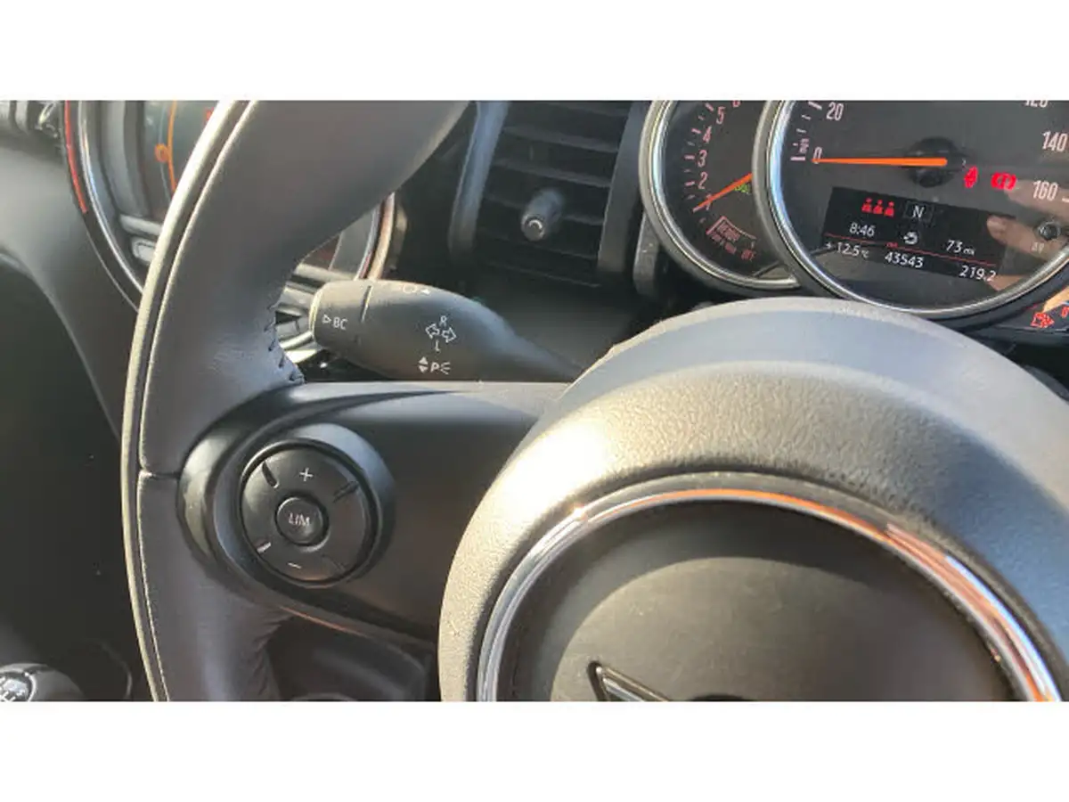 2019-mini-cooper-15-cooper-classic-hatchback-5d-big-45
