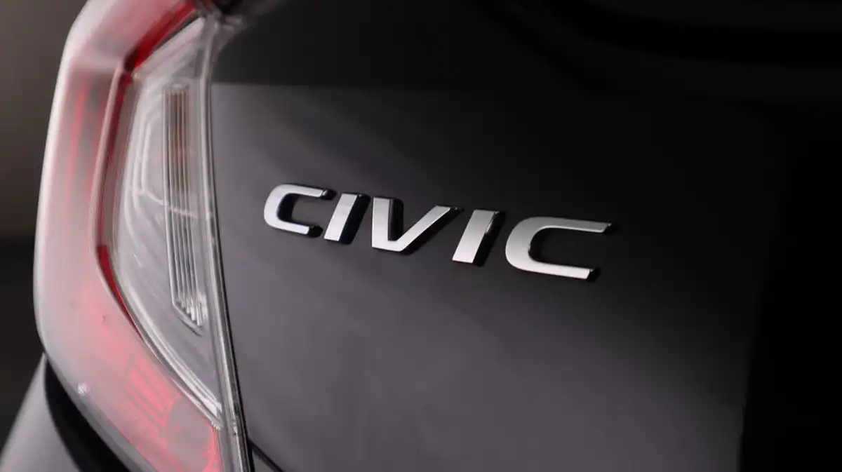 2021-honda-civic-15-vtec-turbo-sport-ss-big-21