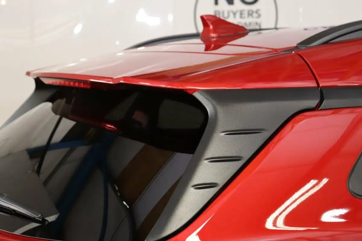 2022-hyundai-kona-e-premium-204ps-64kwh-7kw-obc-big-24