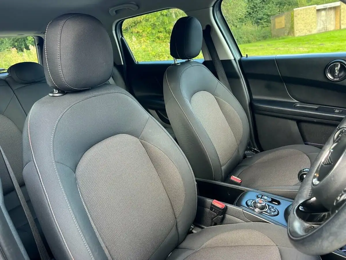 2018-mini-countryman-15-cooper-ss-big-2