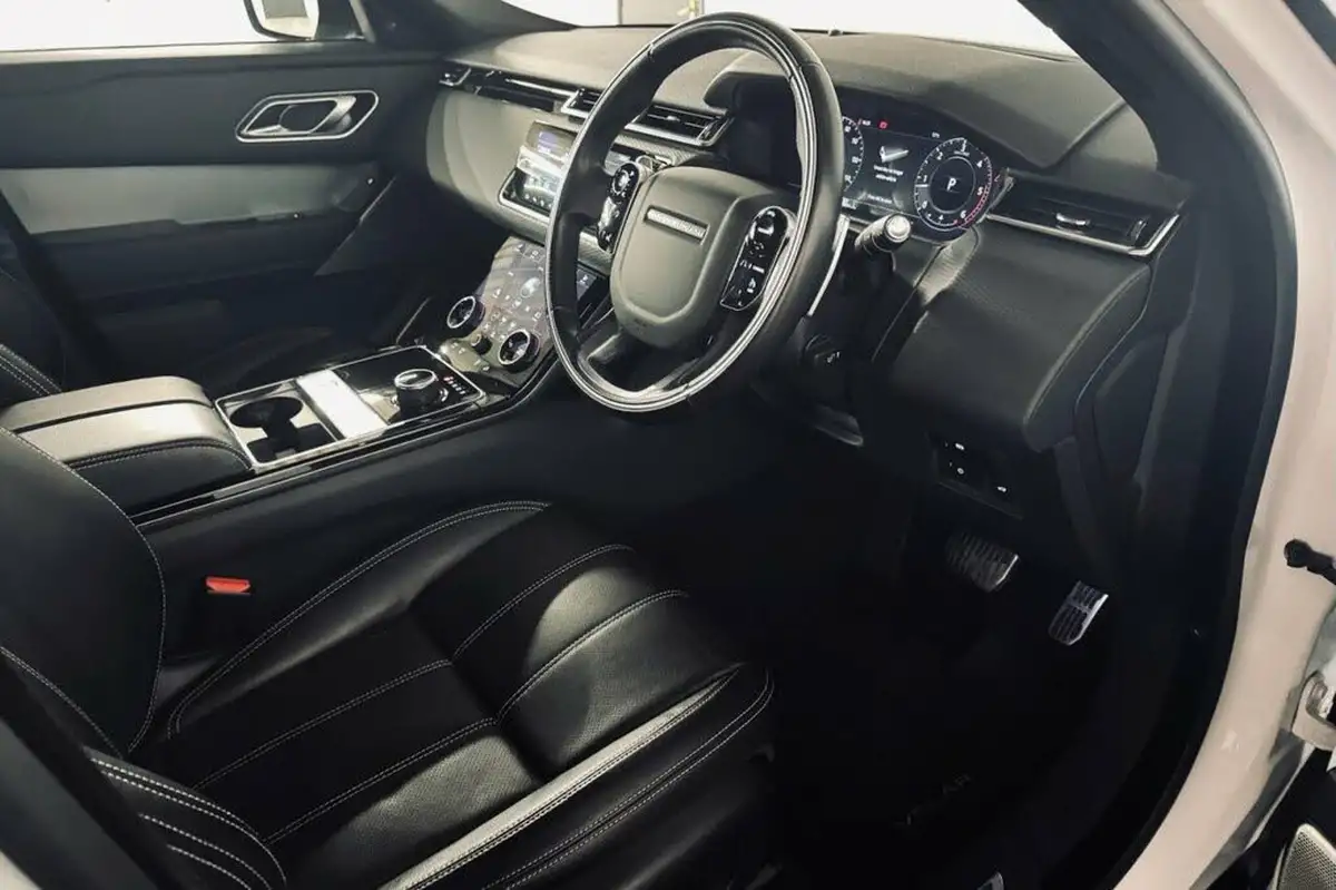 2018-land-rover-range-rover-velar-20-d180-r-dynamic-se-big-23