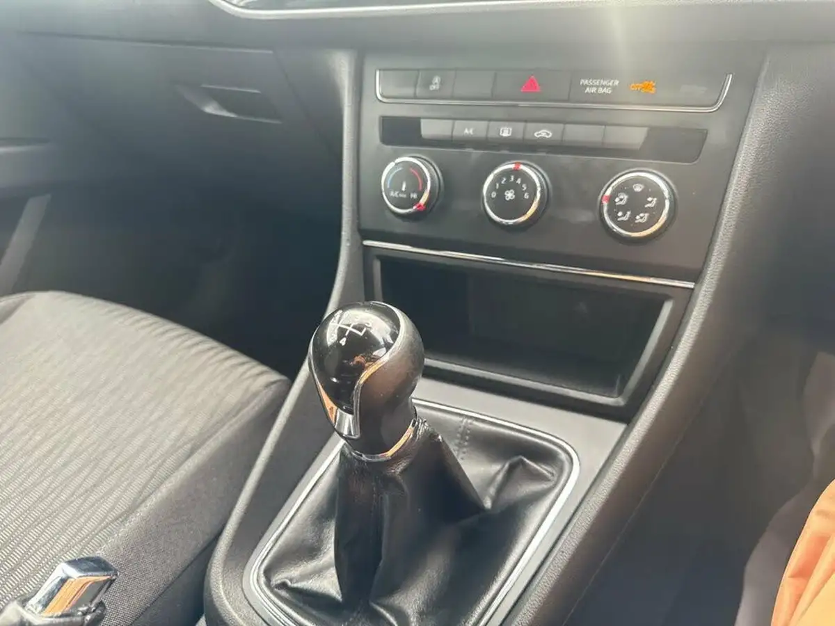 2014-seat-leon-16tdi-se-tech-pack-cr-105ps-ss-hatchback-5d-big-10