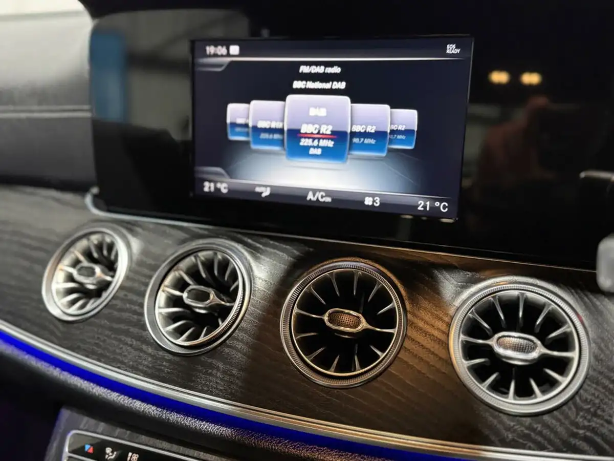 2018-mercedes-benz-e-class-20d-e220d-amg-line-premiumss-coupe-2d-big-21