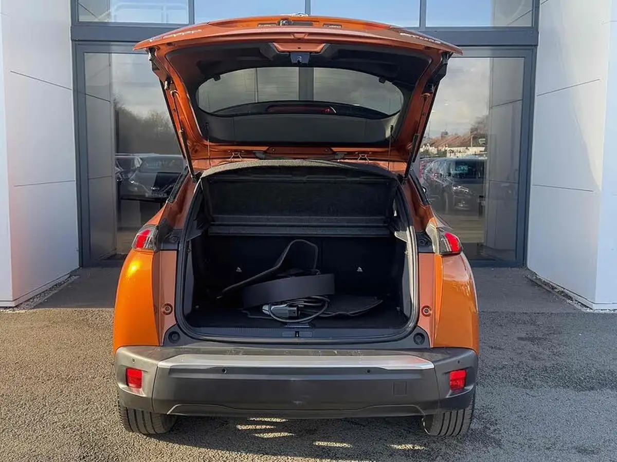 2020-peugeot-2008-suv-e-gt-big-2