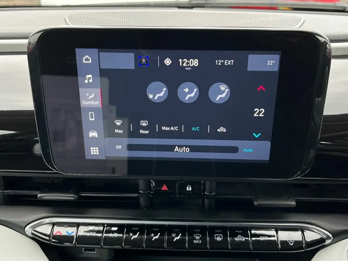 2021-fiat-500-e-passion-big-16