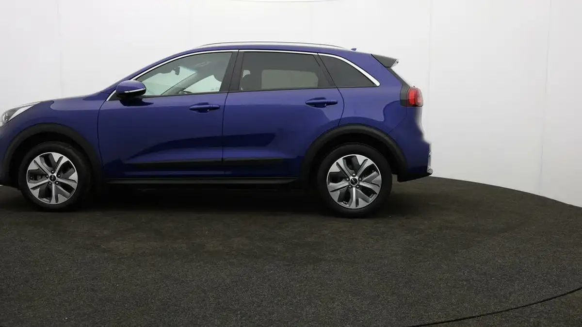 2022-kia-e-niro-ev-2-64-big-61