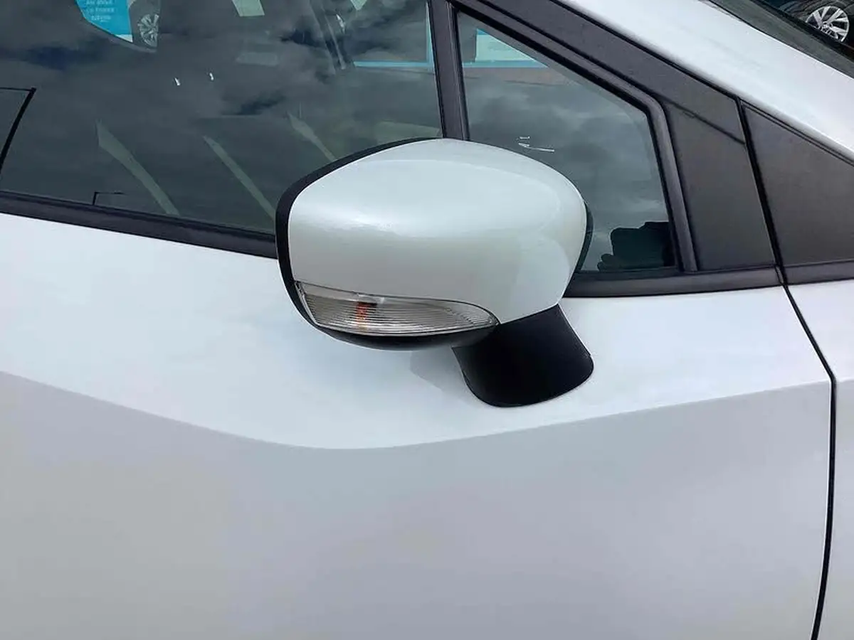 2019-nissan-micra-10-acenta-limited-edition-big-19