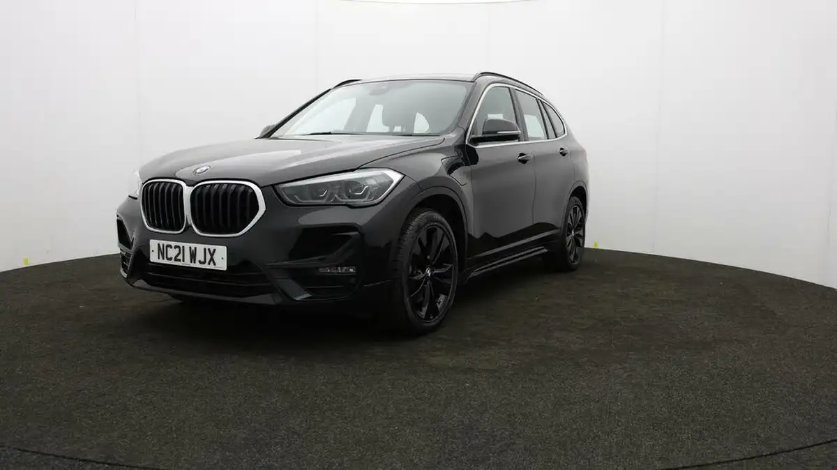2021-bmw-x1-15-xdrive-25e-phev-sport-big-50