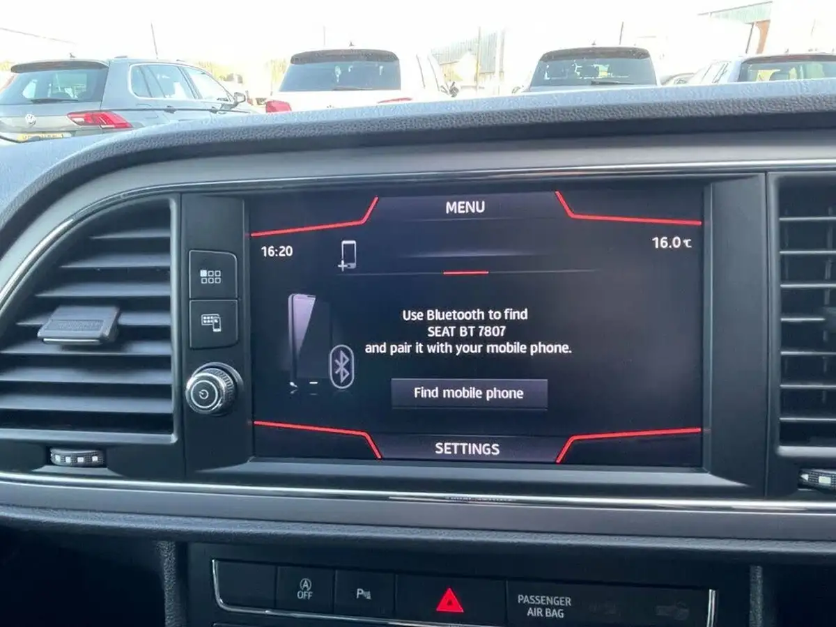 2019-seat-leon-16tdi-se-dynamic-ss-estate-big-18