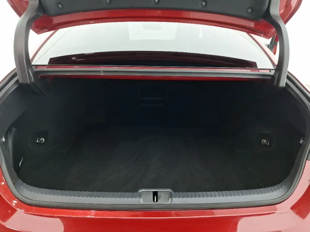 2019-ds-ds-7-crossback-20bluehdi-prestige-big-7