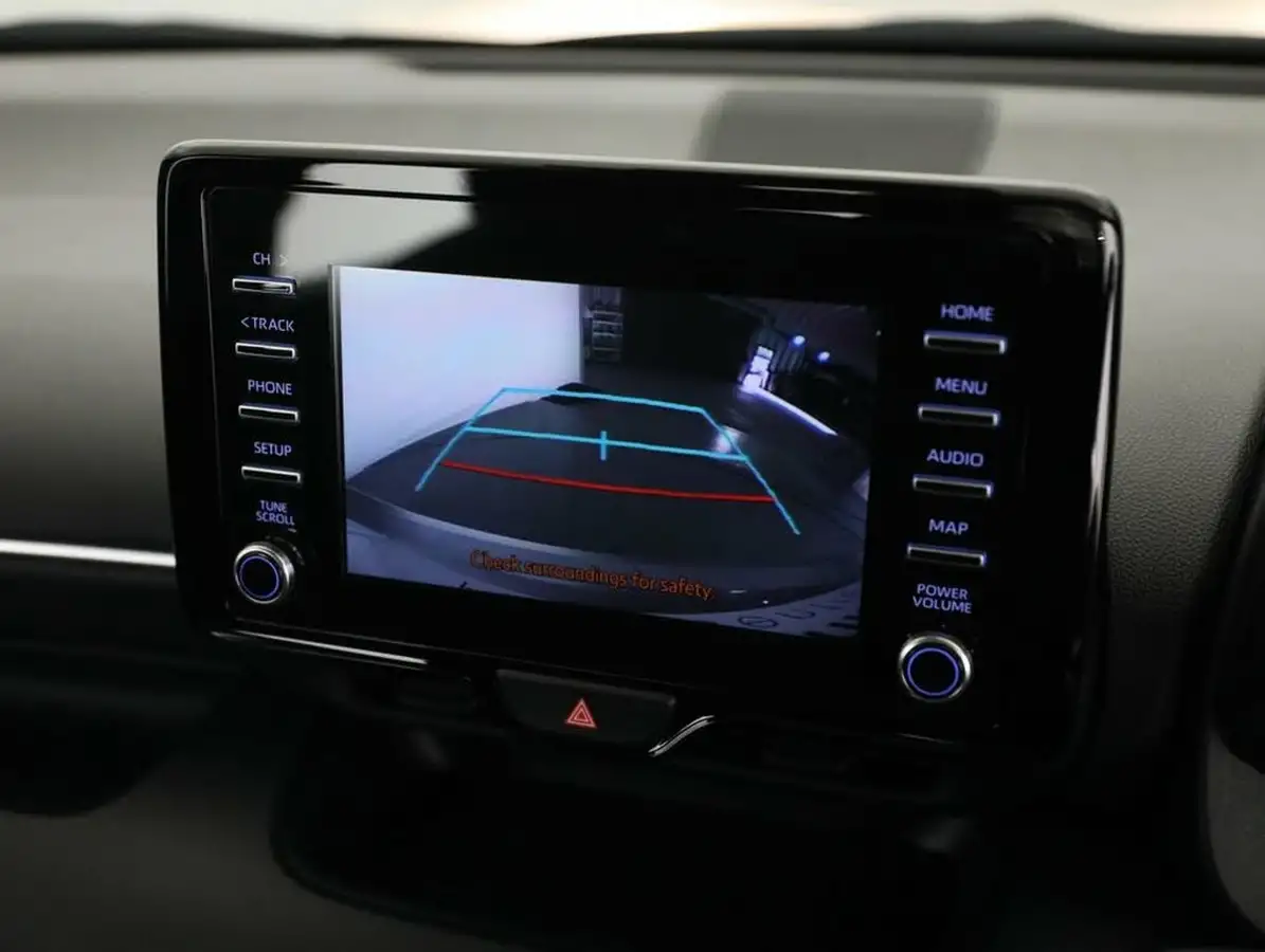 2022-toyota-yaris-15-vvt-i-icon-big-22