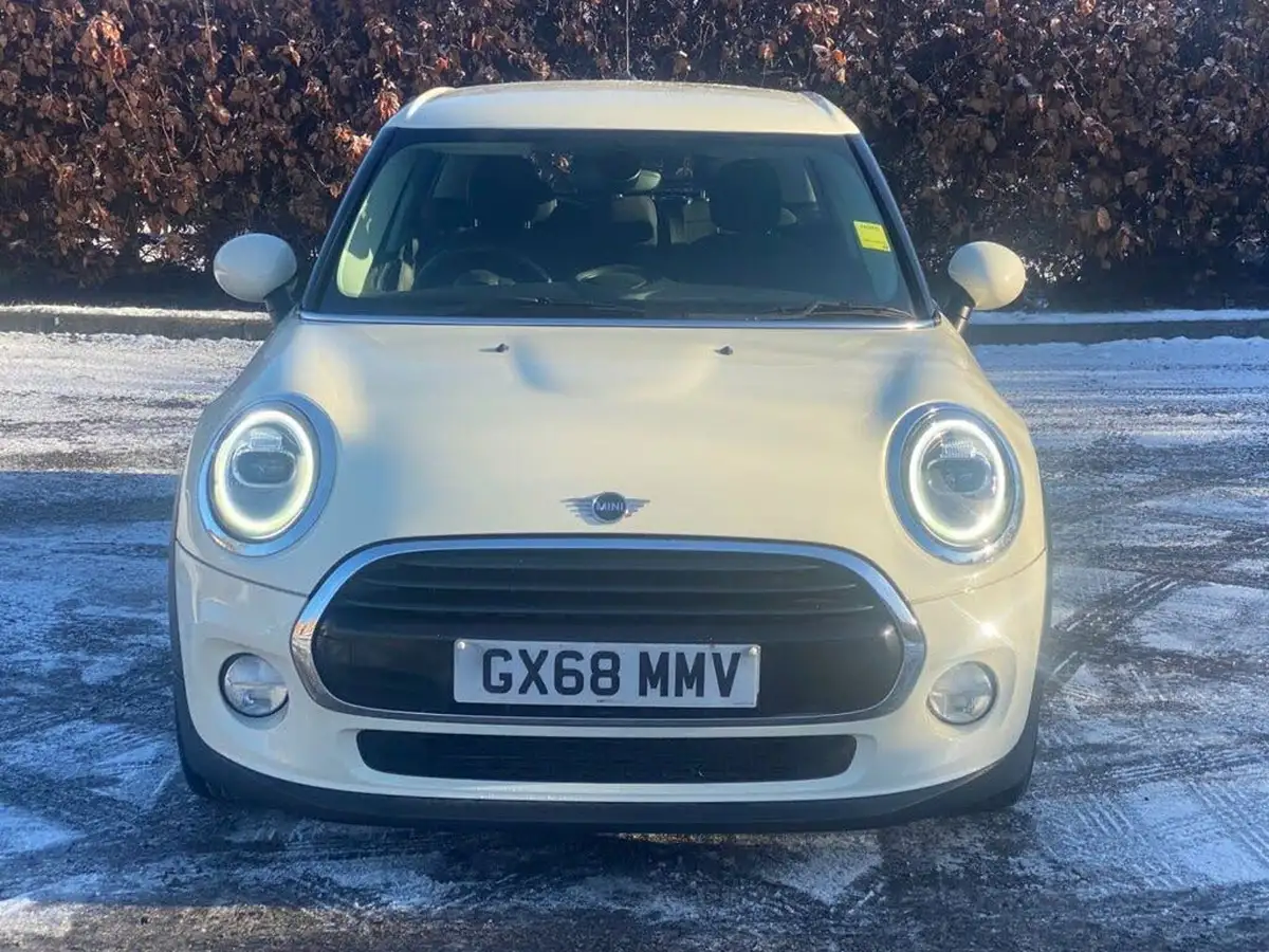 2018-mini-cooper-15-cooper-classic-ss-hatchback-5d-big-2