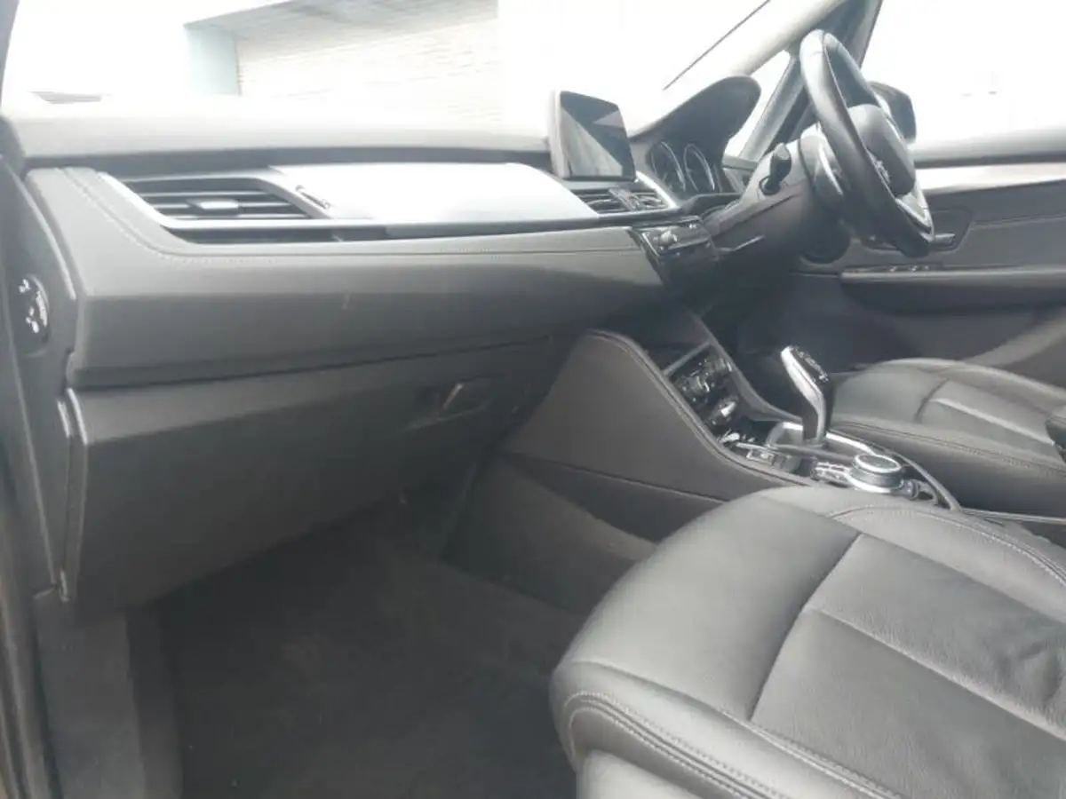 2020-bmw-2-series-20-220i-luxury-189bhp-gran-big-4