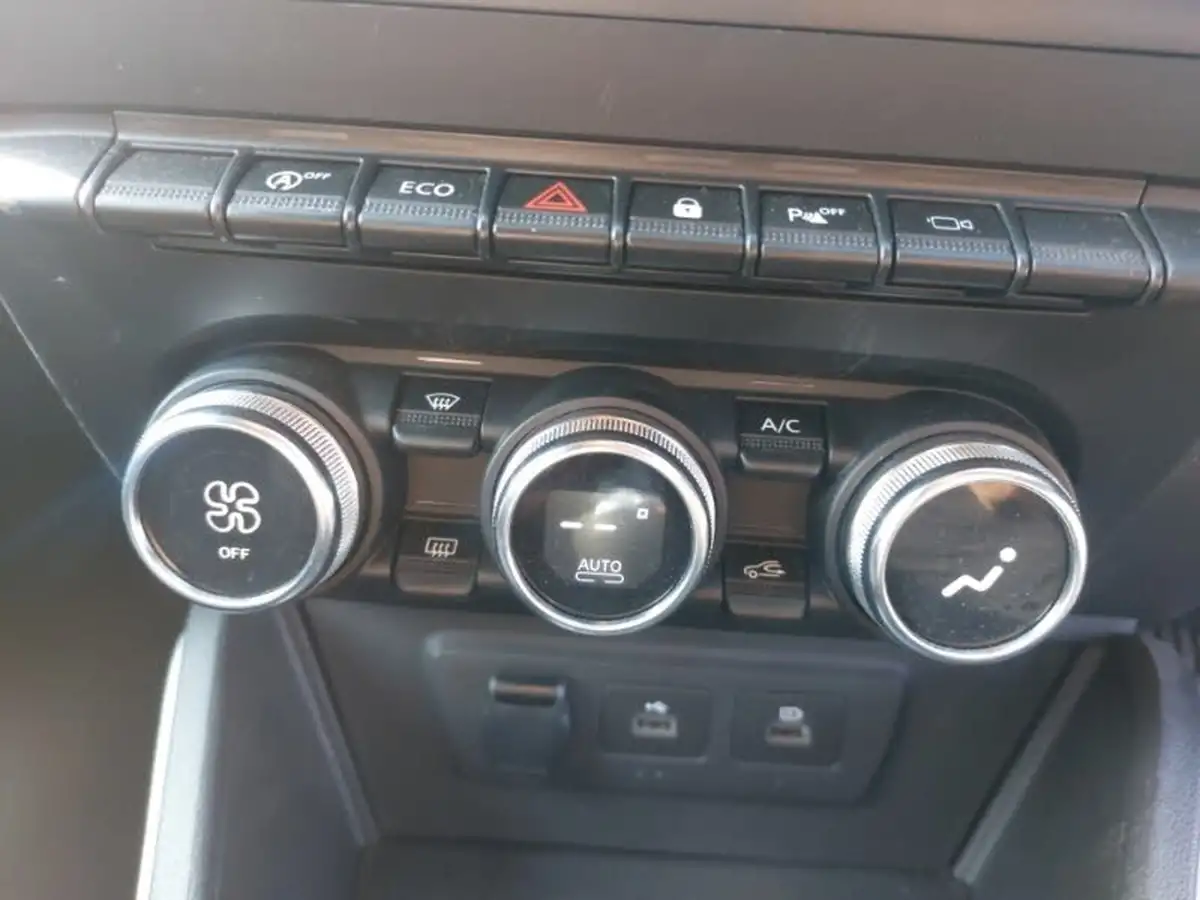 2022-dacia-duster-09-tce-extreme-se-big-13