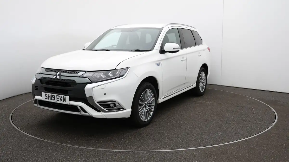2019-mitsubishi-outlander-24-4h-phev-big-29