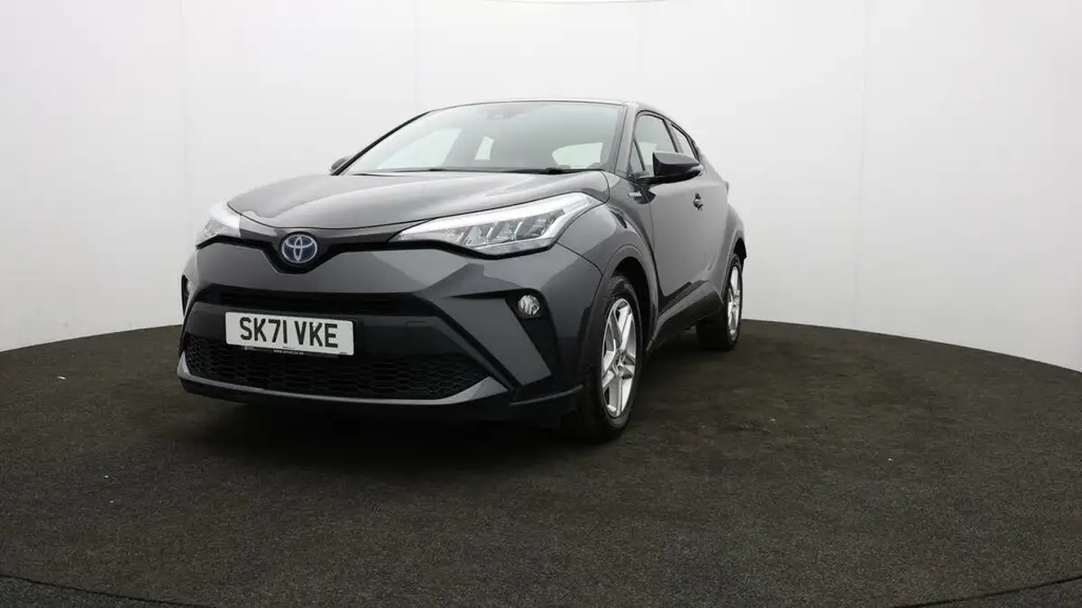 2021-toyota-c-hr-18-vvt-i-icon-big-51