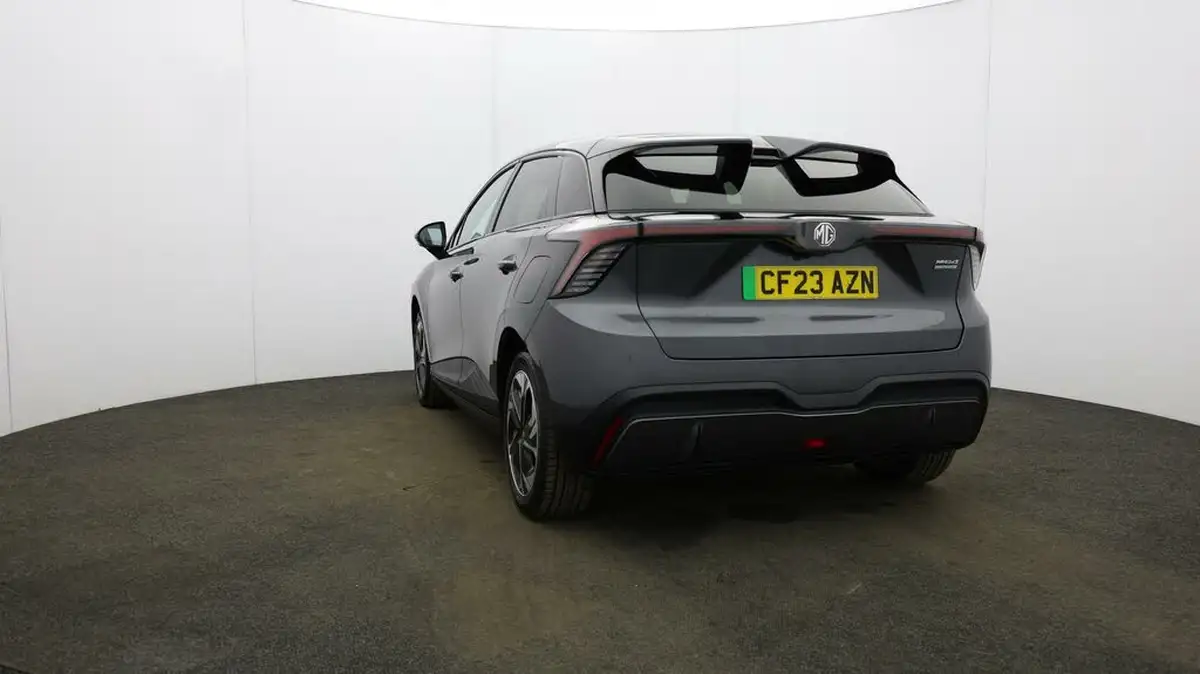 2023-mg-mg4-e-trophy-ev-203ps-long-big-23