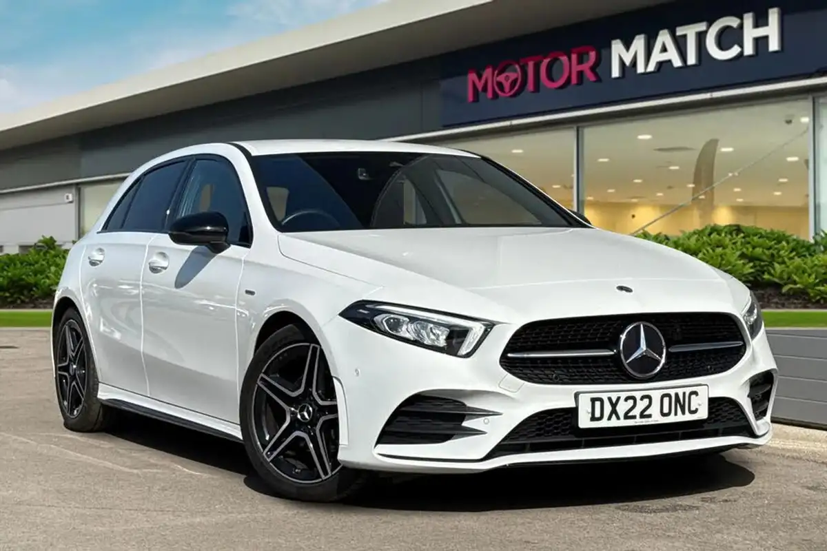 2022-mercedes-benz-a-class-13-a180-amg-line-executive-edition-hatchback-5d-7g-dct-big-0