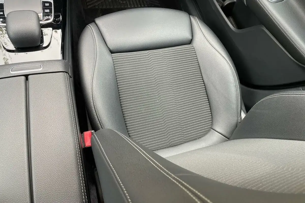 2019-mercedes-benz-a-class-15d-a180d-sport-hatchback-5d-7g-dct-big-31