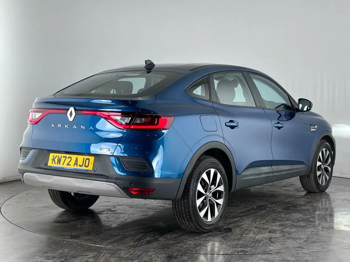 2023-renault-arkana-16-evolution-big-2