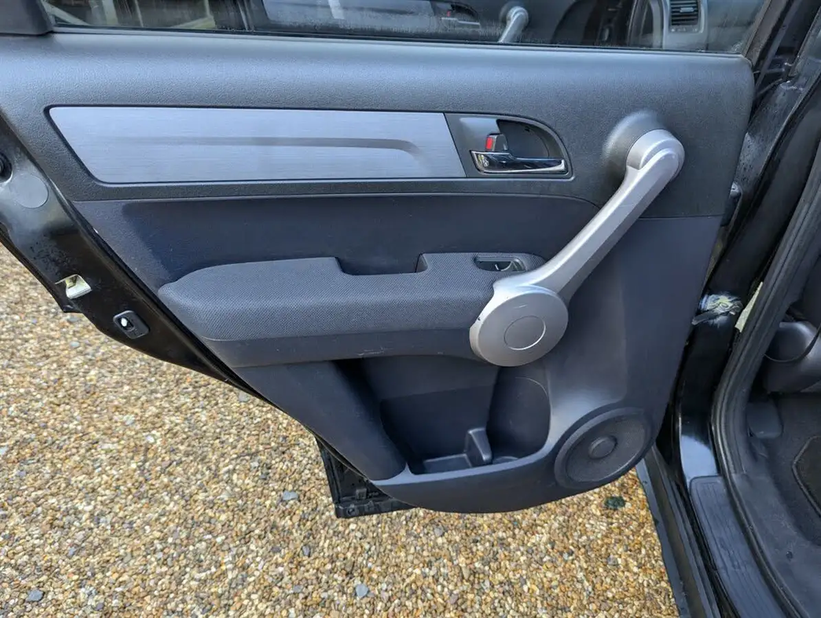 2007-honda-cr-v-20-es-auto-big-37