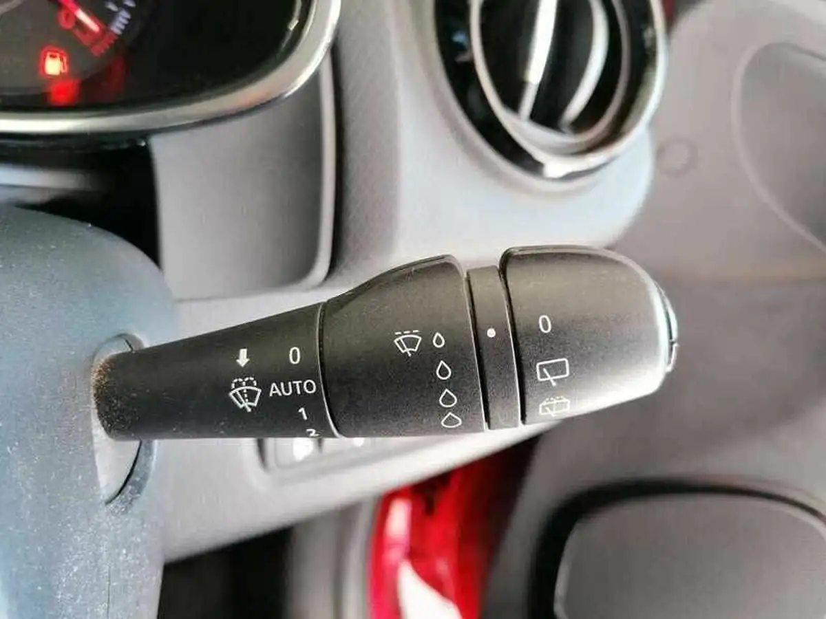 2018-renault-clio-09-tce-dynamique-nav-big-20