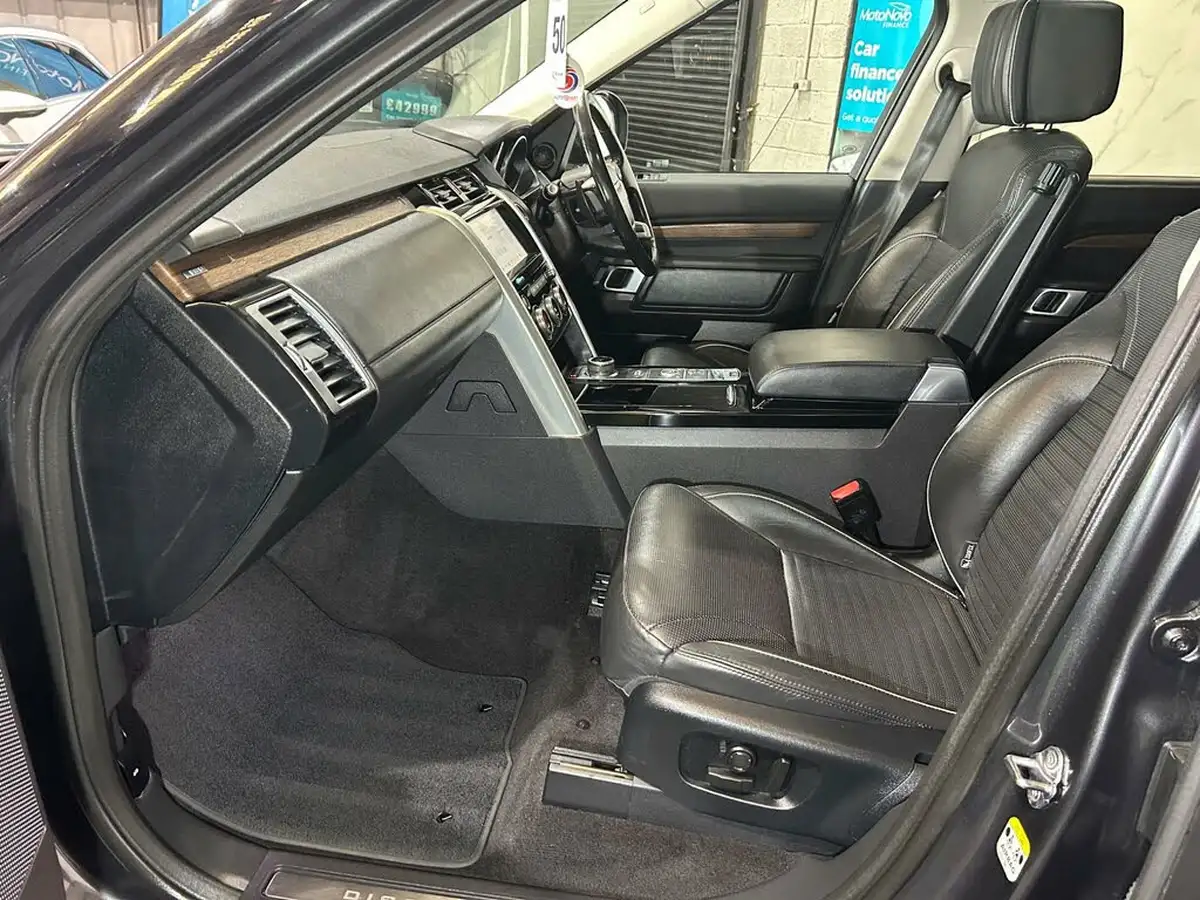 2017-land-rover-discovery-30td6-hse-luxury-big-24