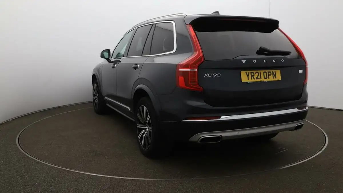2021-volvo-xc90-20-t8-inscription-390bhp-big-61