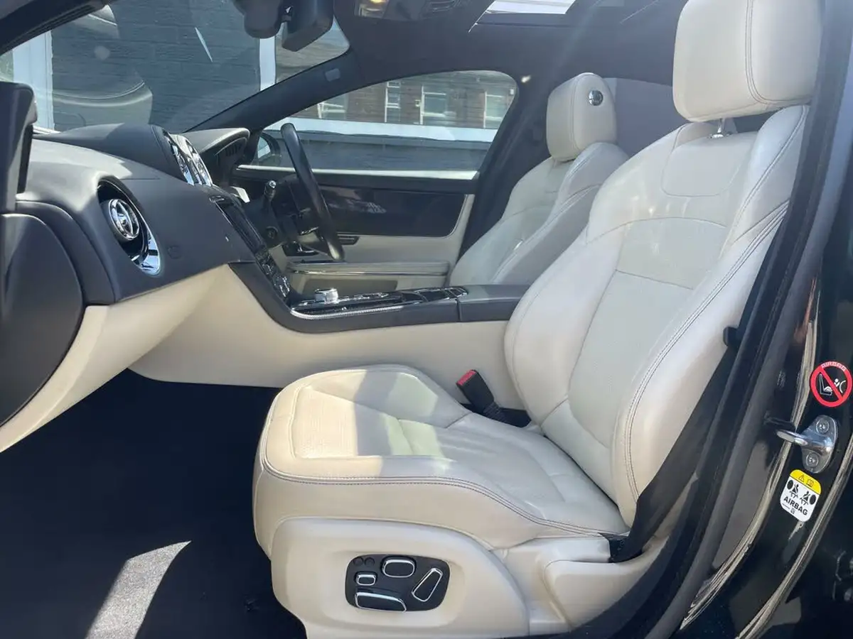 2014-jaguar-xj-series-30td-xj-portfolio-swb-auto-big-27