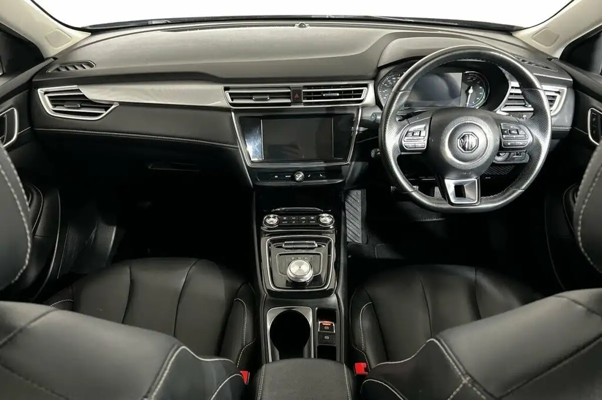 2021-mg-mg5-e-exclusive-ev-long-range-big-11