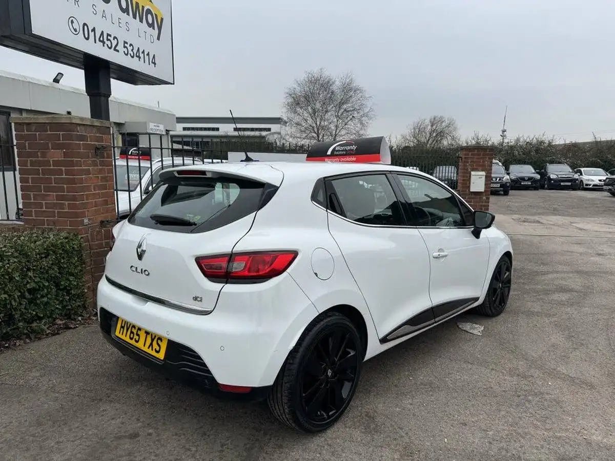 2015-renault-clio-15dci-dynamique-s-nav-ss-energy-big-10
