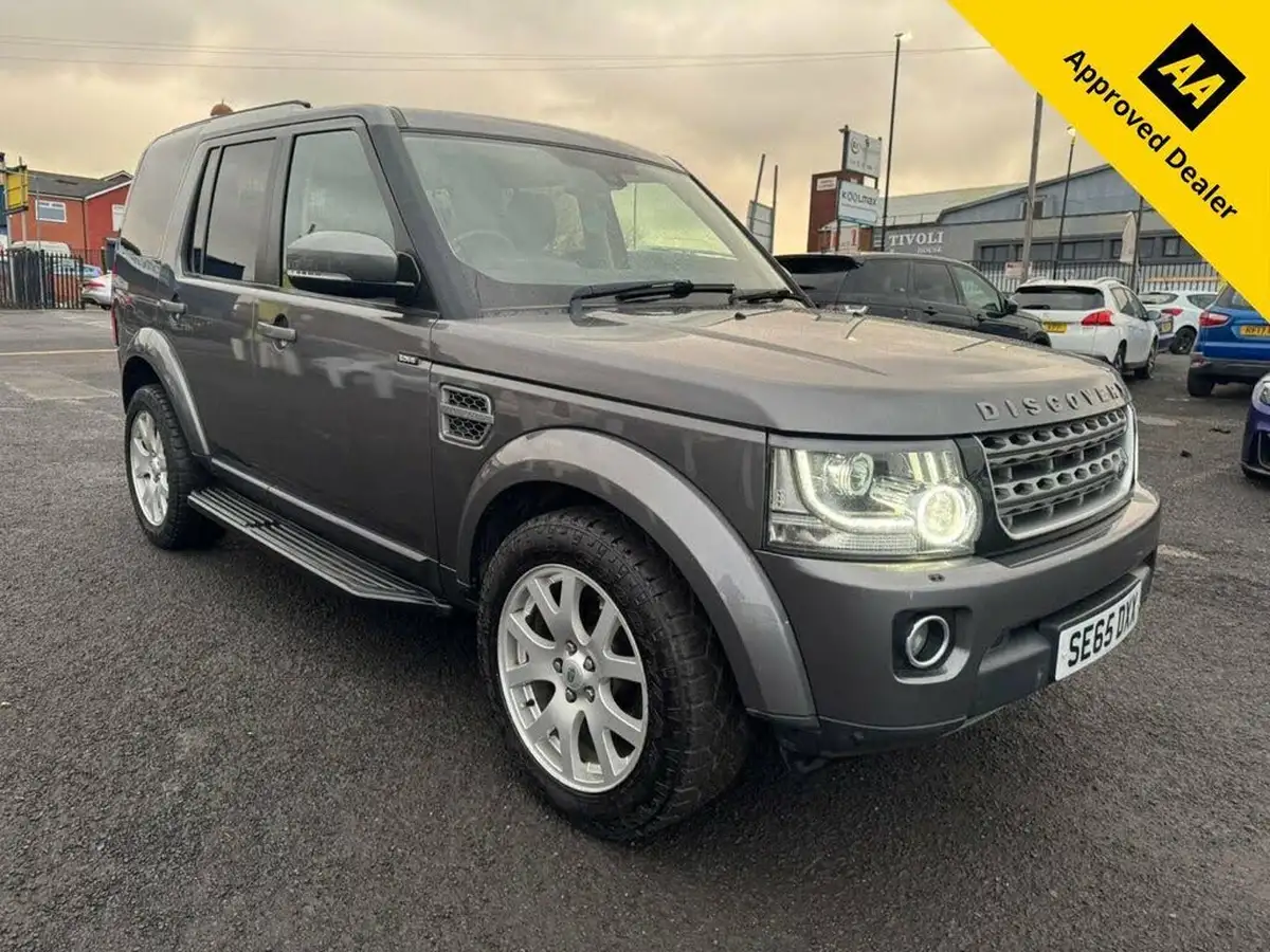 2015-land-rover-discovery-4-30-sd-v6-se-tech-big-0