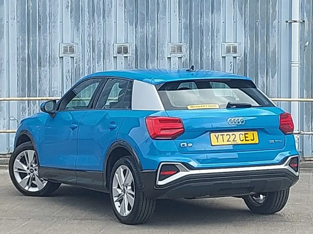 2022-audi-q2-15-35-tfsi-s-line-big-1
