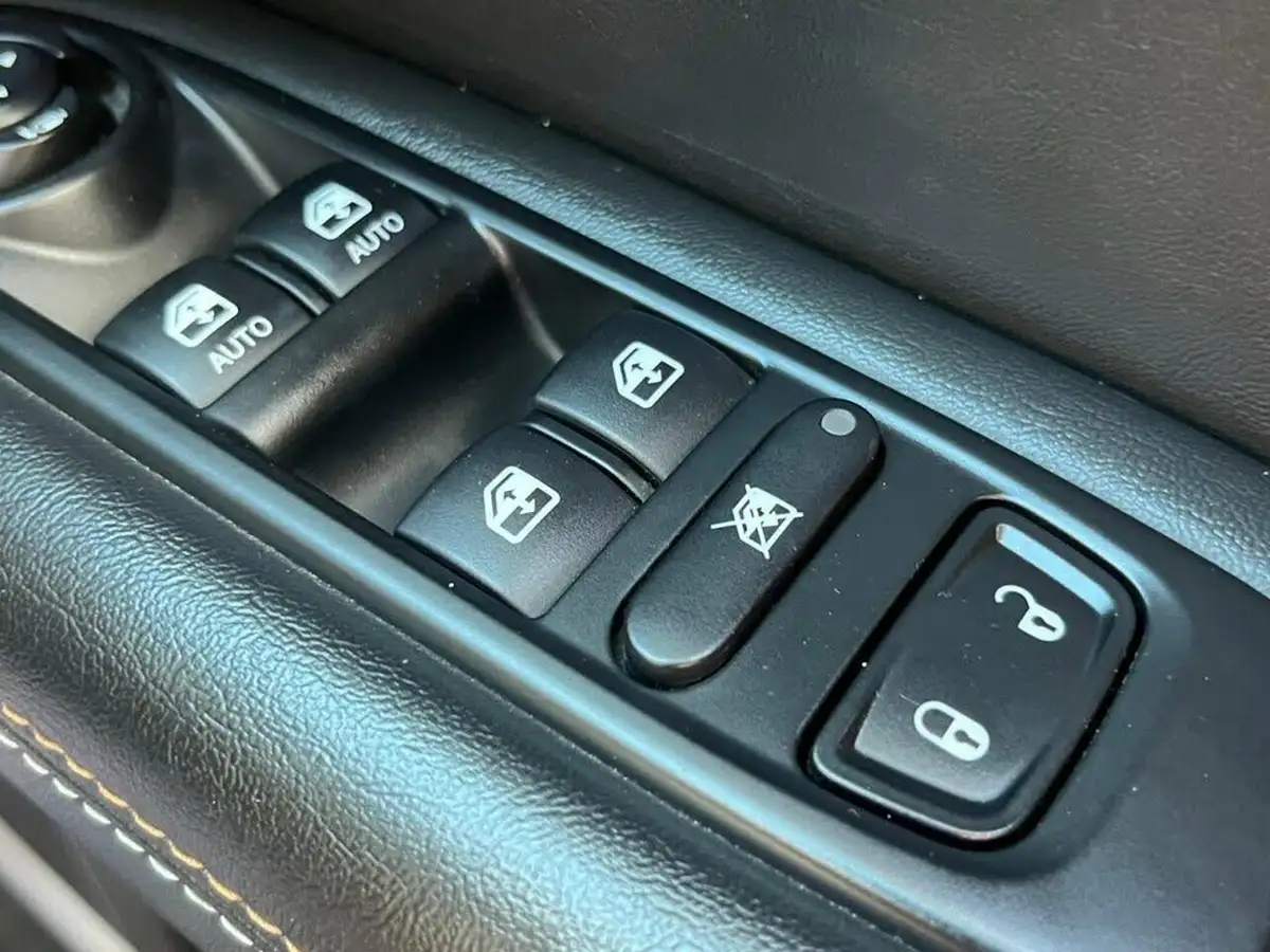 2019-jeep-compass-14-multiair-ii-longitude-big-3